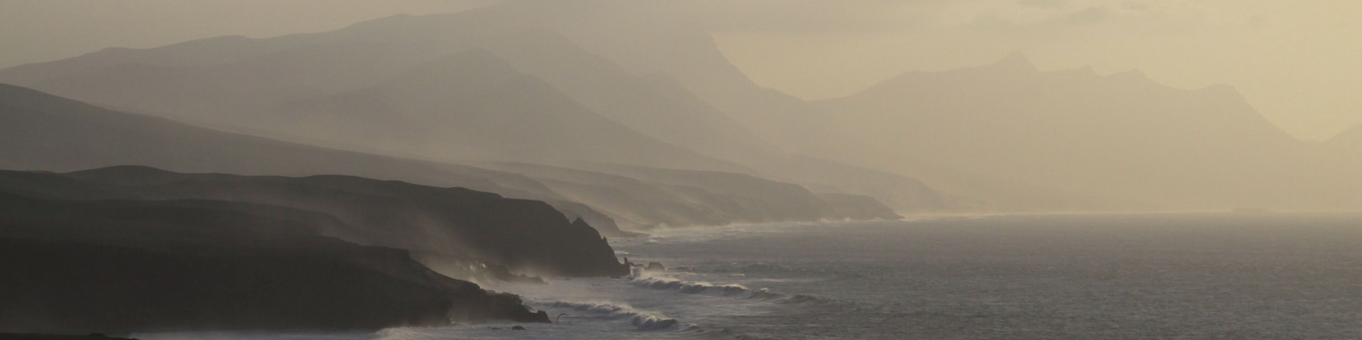 La Pared Coast evening