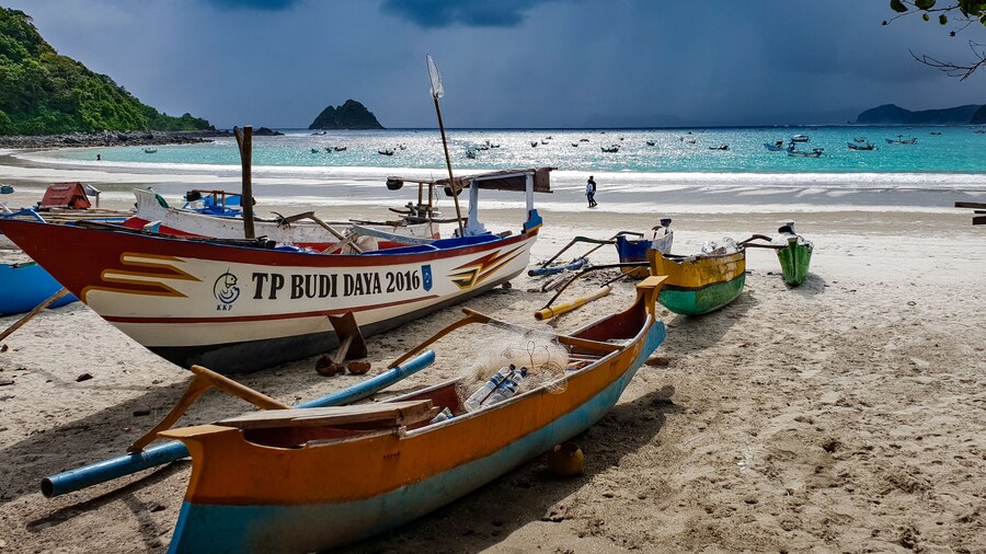 I love this beach, one of the best places on the planet to learn how to surf. One of Asia's best kept secrets, this beach will blow you away. true story.