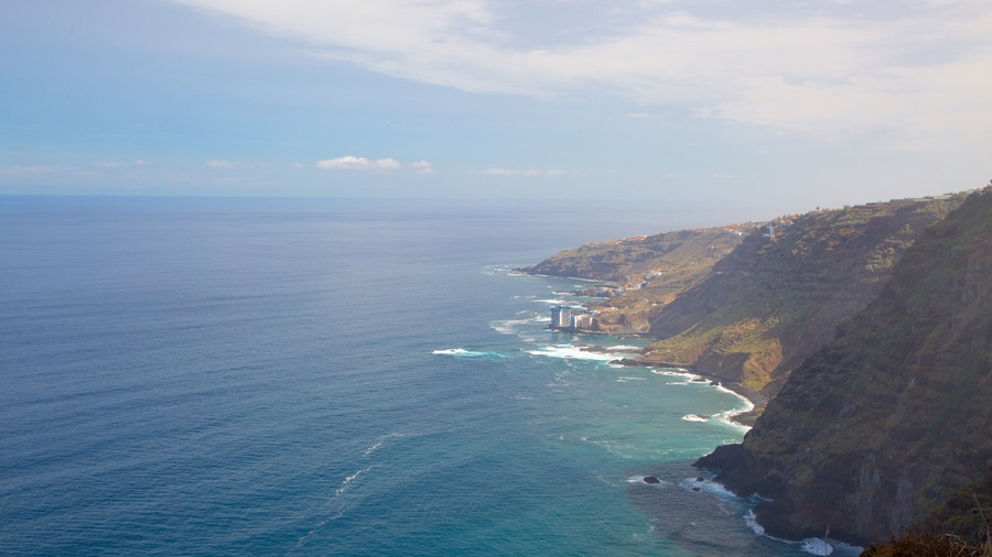 Sauzal featuring mountains, rocky coastline and general coastal views