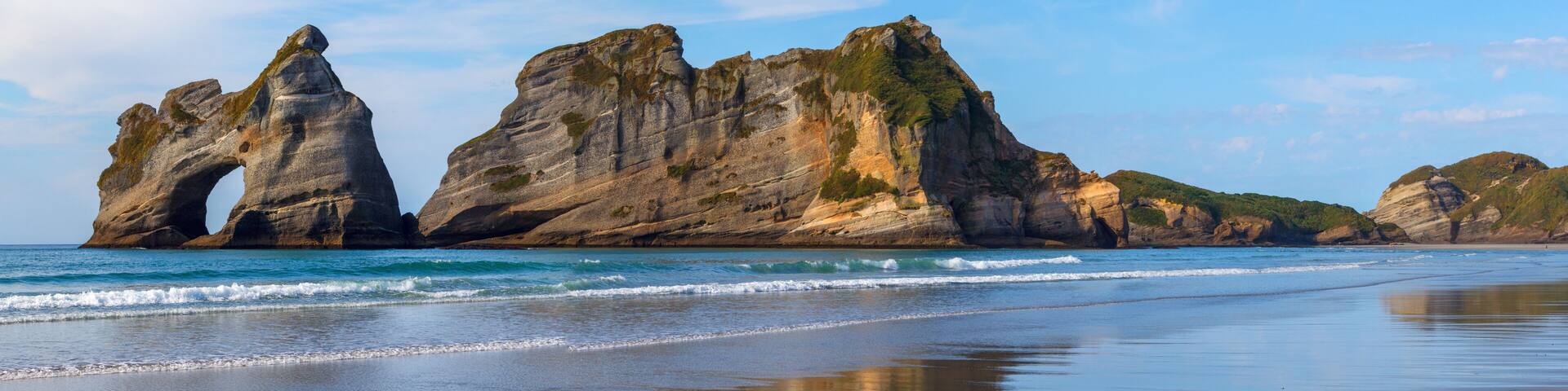 Wharariki Beach and Archway Islands panoramic view, Golden Bay, New Zealand
