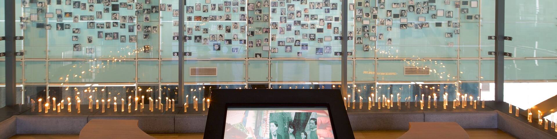 Museo de la Memoria y los Derechos Humanos mit einem Innenansichten