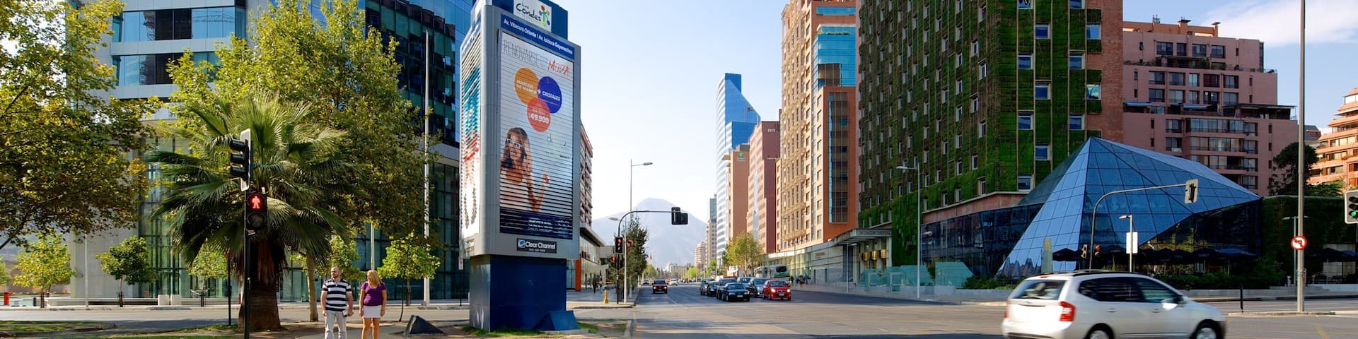 Santiago showing a city