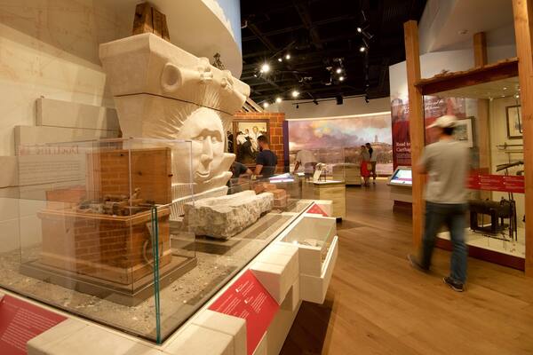 Church History Museum mettant en vedette vues intérieures et aspects religieux