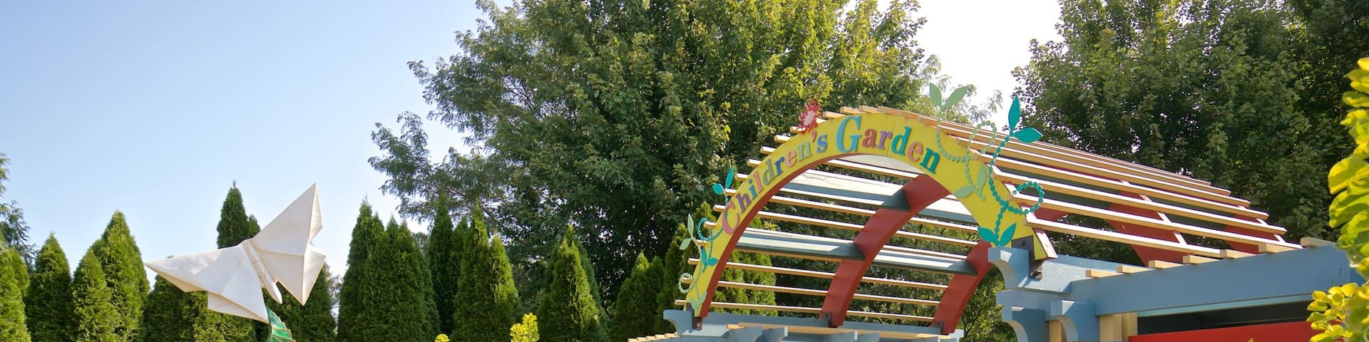 Morton Arboretum which includes wild flowers and a garden