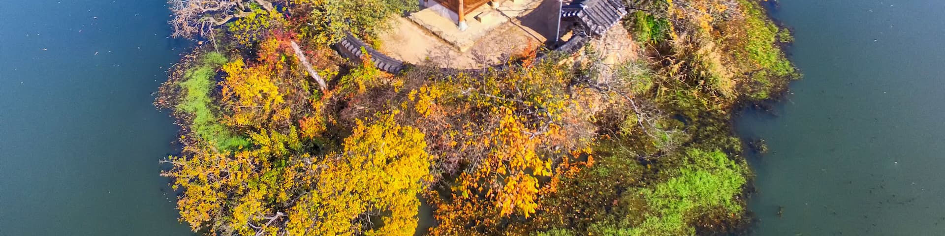 korean Traditional House in Wiryangji Reservoir, Miryang, Gyeongsangnamdo, South Korea