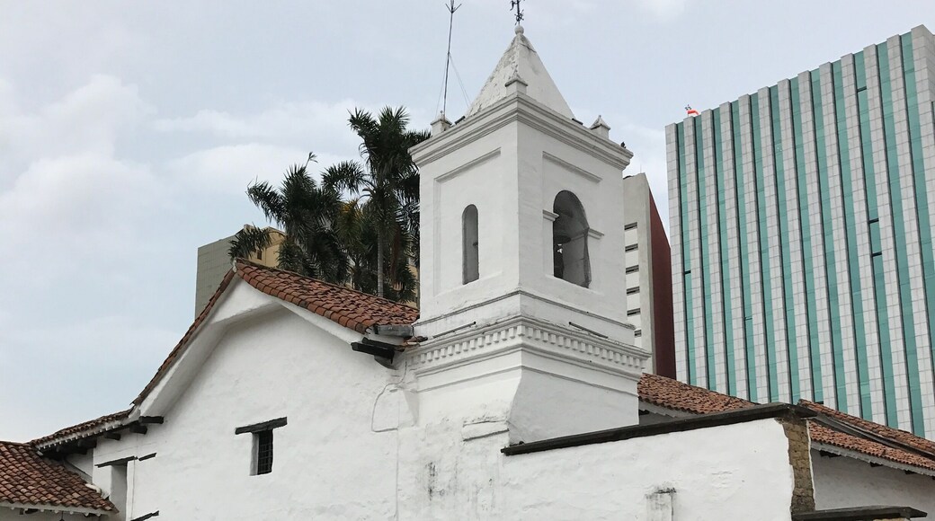 The most beautiful and antique church in the city. Cali, Colombia