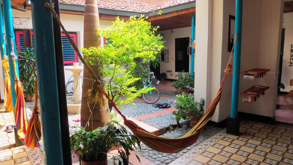 El Viajero Cali Hostel Suites & Salsa School.
#architecture