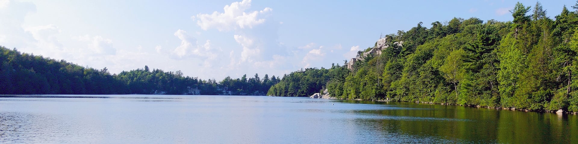 Lovely walk around the lake with great views.