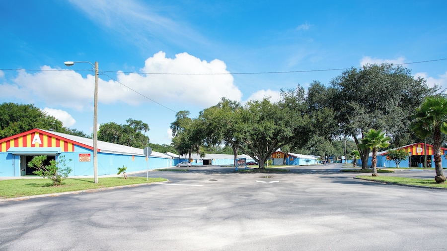 Kissimmee_192FleaMarket_6239152_06
