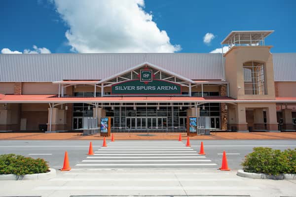 Kissimmee_SilverSpursArena_6239188_01