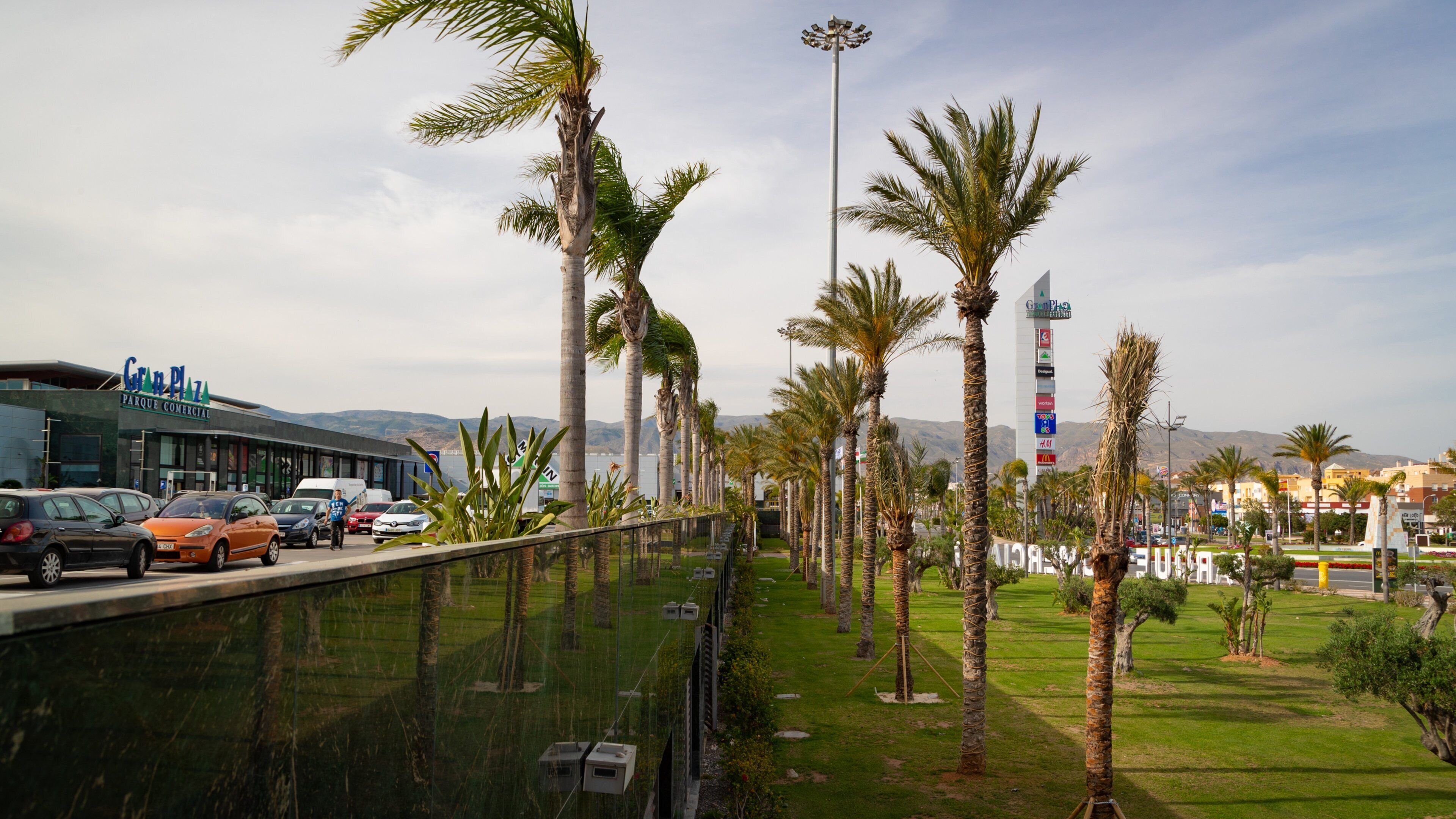 Gran Plaza Mall which includes a garden