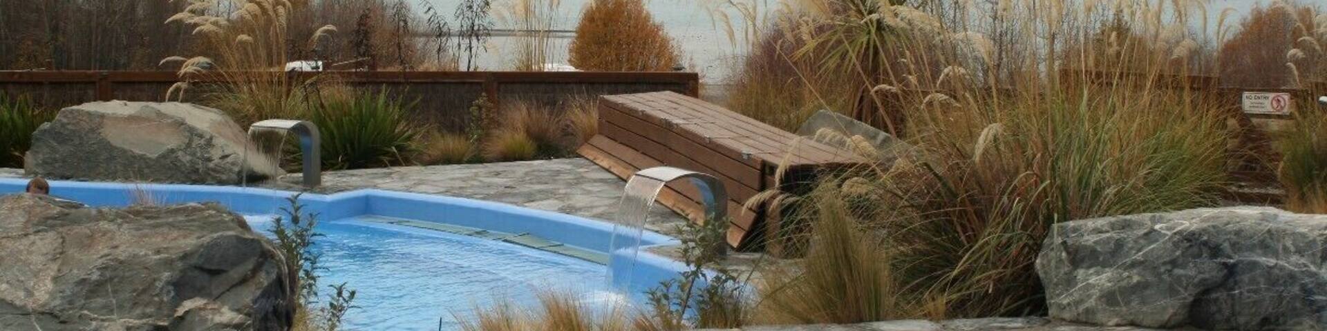 In the shoulder season the pools are very quiet. Since they're hot, it really doesn't matter what the weather does.