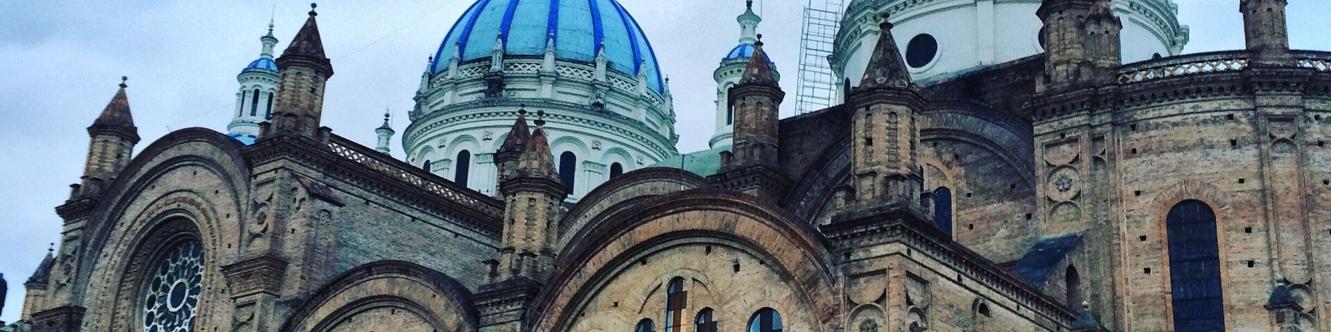 The Duomos are competing with the sky!
#blue