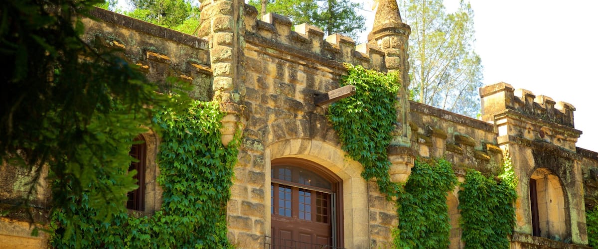 Entreprise vinicole Chateau Montelena mettant en vedette patrimoine historique