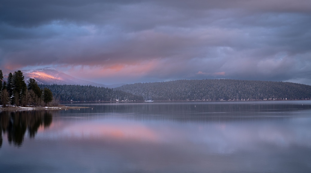 Winter Sunset Reflections in the Mountains