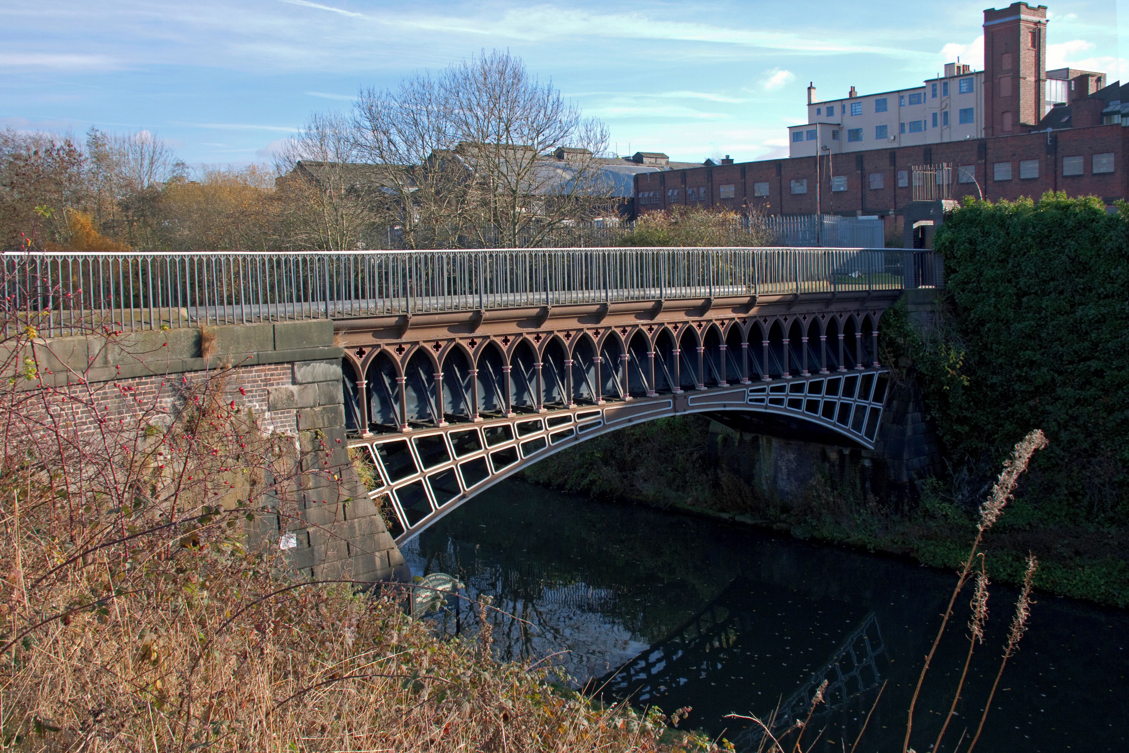 Built around 1828 by Thomas Telford to carry the Engine Arm of the Wolverhampton level canal over the deep cutting of Telford's new Birmingham mainline navigation and thus ensure the continued supply of water from the Rotton Park Reservoir.