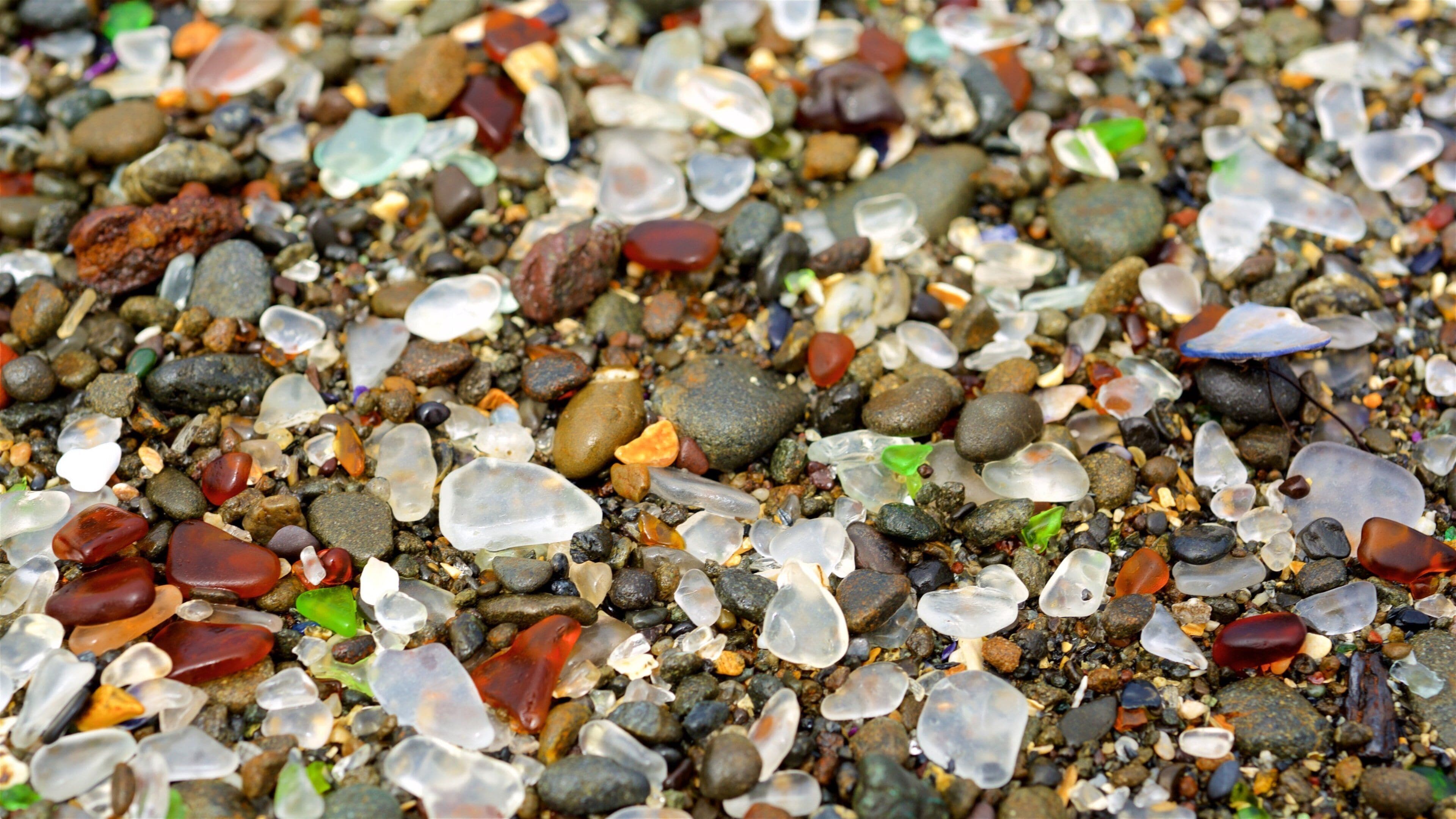 Glass Beach which includes a pebble beach