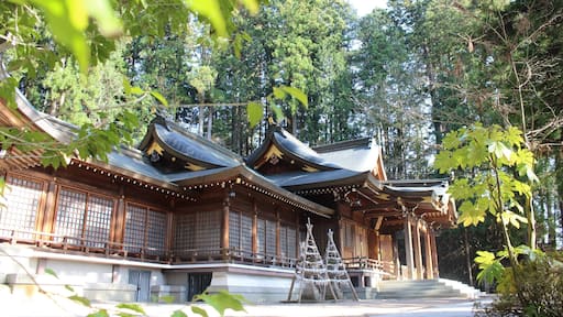 The temples are incredibly beautiful in Koya-san, every single one of them is worth the visit #LifeAtExpedia