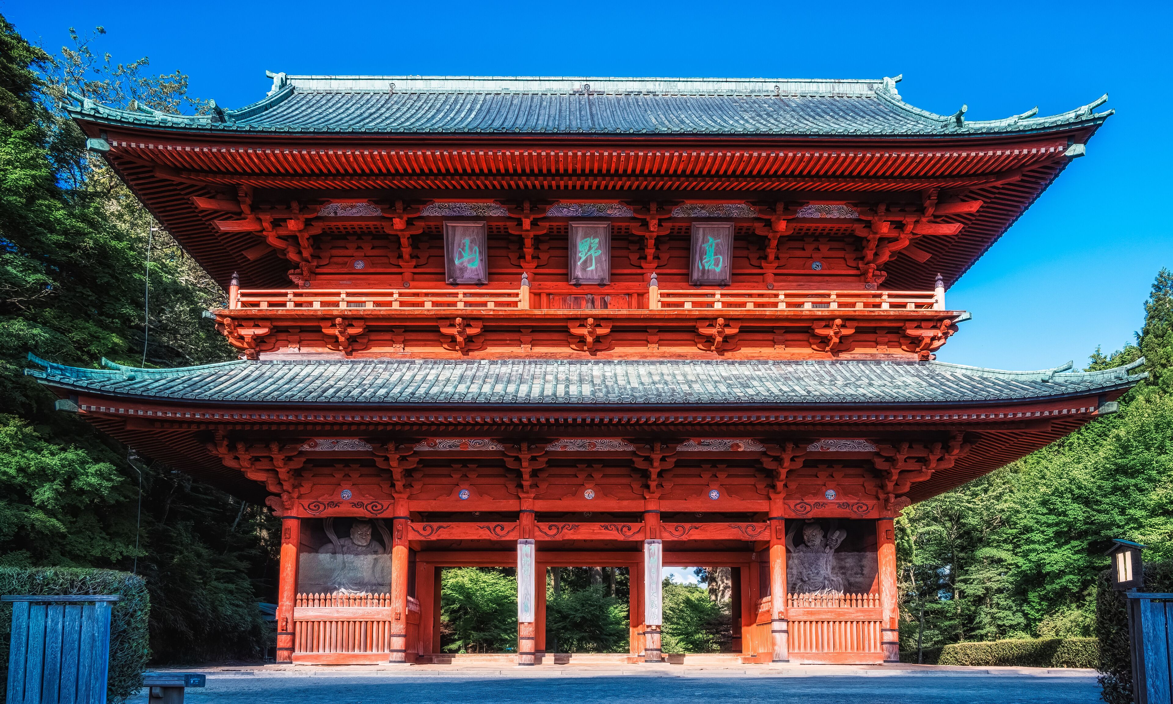 Daimon gate, the entrance to the famous pilgrimage town on Mount Koyasan, Kansai, Japan