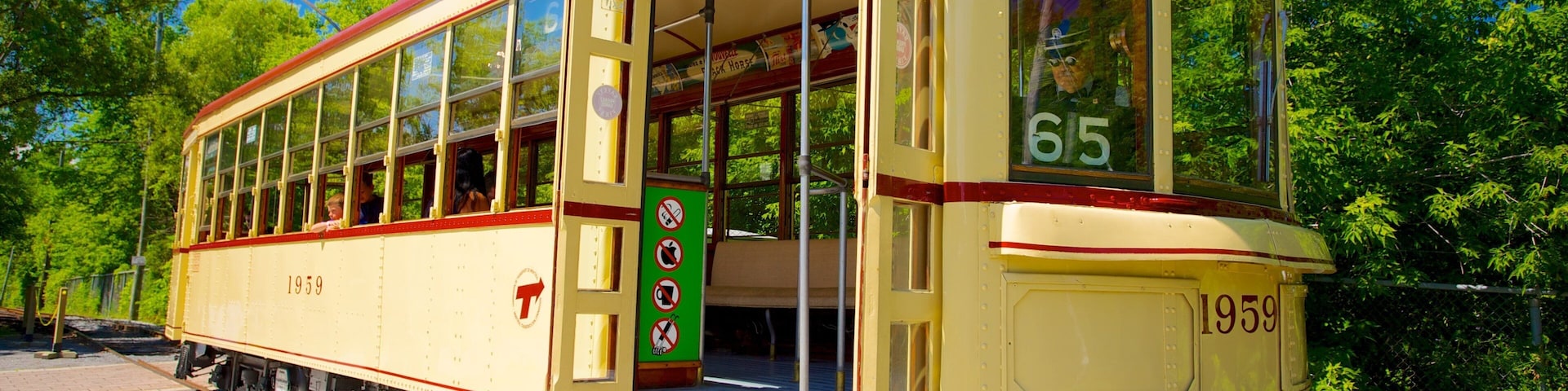 Museo Ferroviario Canadiense ofreciendo artículos de ferrocarril