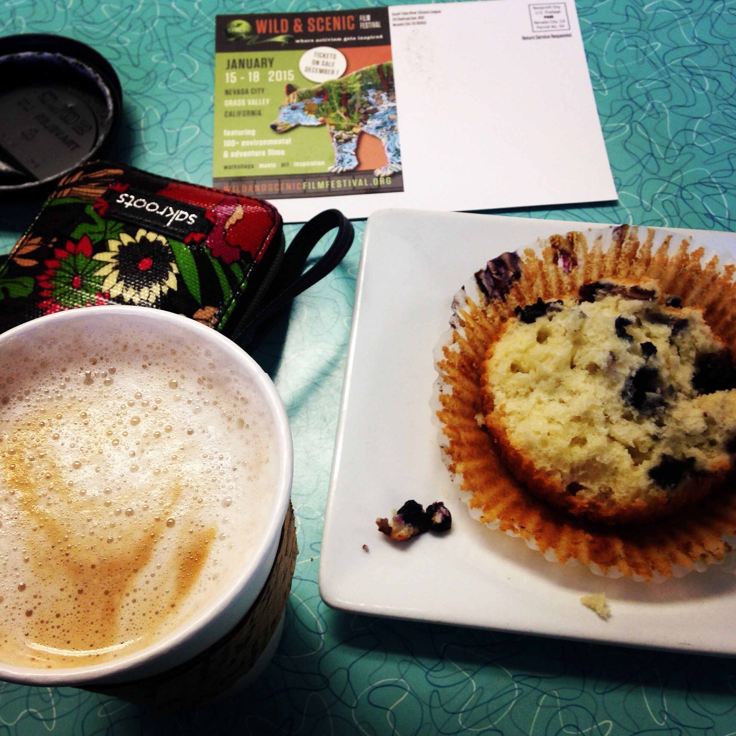 ☕️ For the best coffee in town come to this lovely little place. 🌲