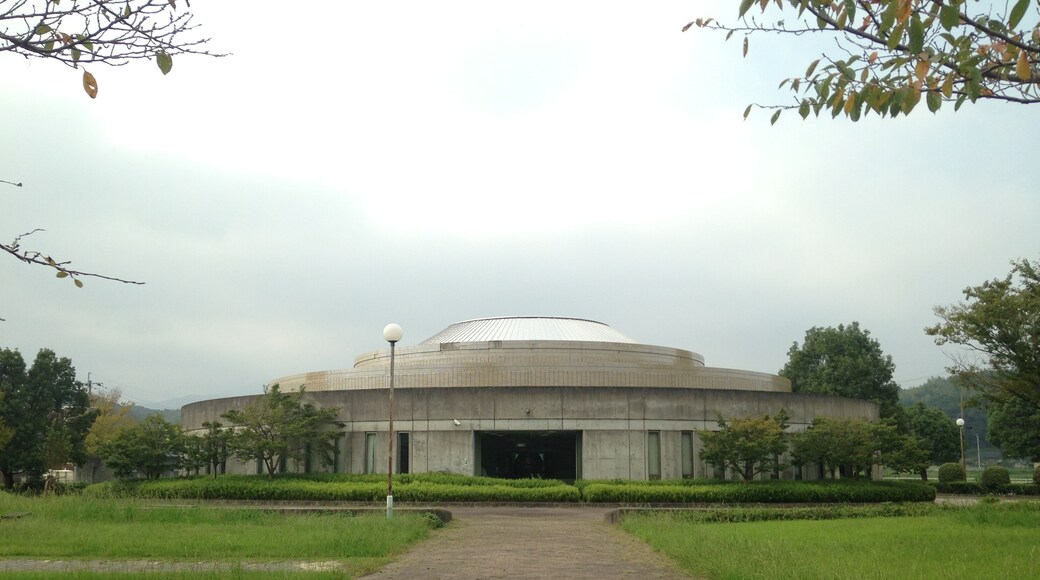 王塚装飾古墳館