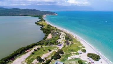 Beautiful day at Fort Clarence Beach. Recommend going during the week if you want the beach pretty much all to yourself!