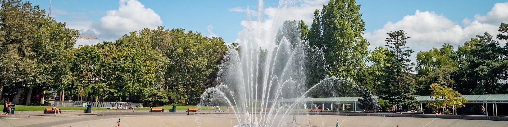 International Fountain which includes a square or plaza and a fountain