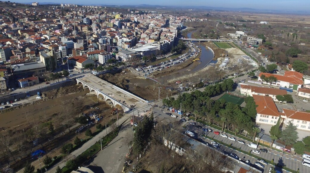 Lovely little town in Provence of Canakkale ; known with Kofte-grilled meatballs, Peynir tatlisi-local sweet, agricultural town of Tomatoes and Rice.
Worth to pop in on the way....