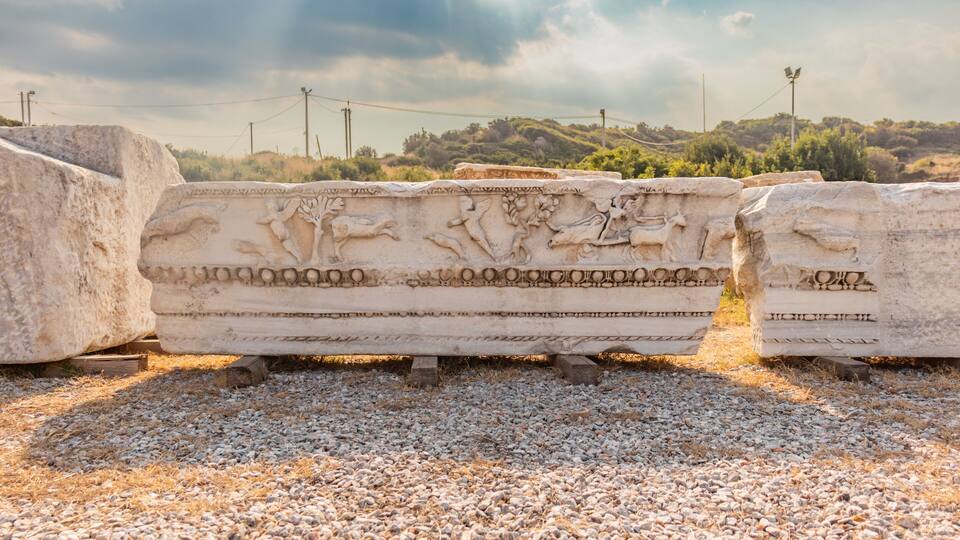 The Ancient City of Parion is located in the Biga district of Çanakkale. Historic City Ruins.