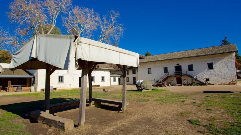 Sutter\'s Fort State Historic Park which includes a park and heritage elements