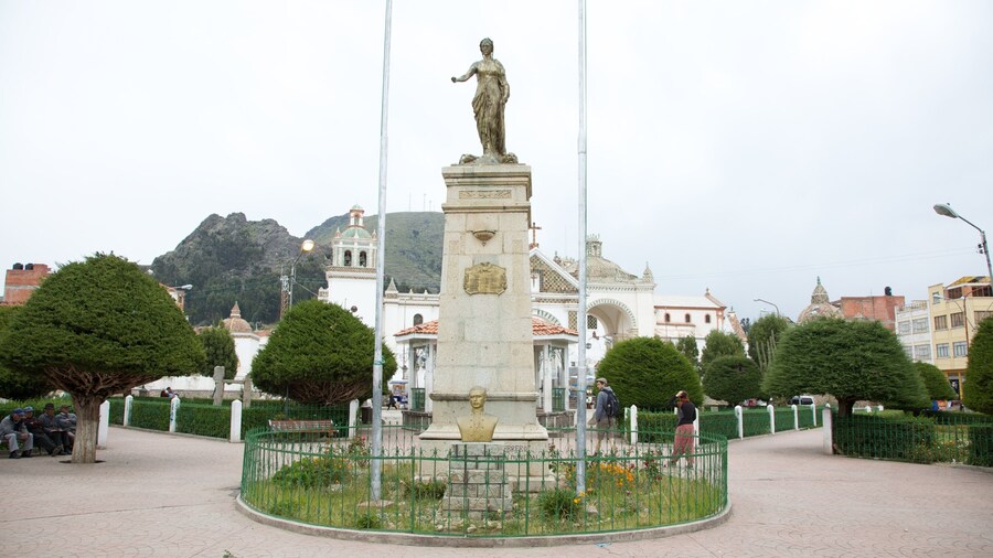Main Square featuring a square or plaza and a monument