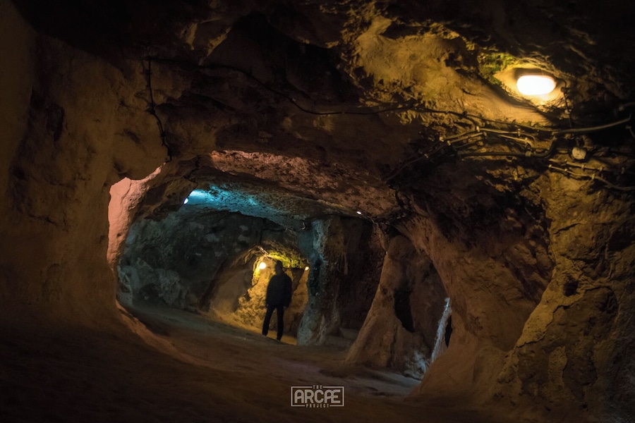 Bad weather in Cappadocia? No worries! You can always visit one of the many underground cities found around the region—like Derinkuyu, the biggest one with four floors and more than 60m deep.
It used to house around 20,000 people at some point and had all the amenities of a surface towns.