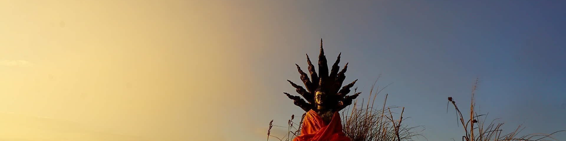 The buddha on the top of Phu Lanka mountain.