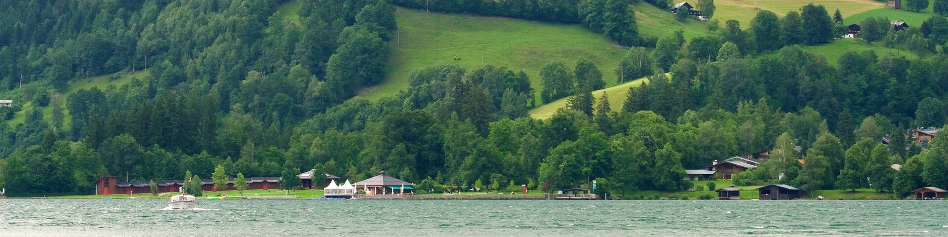 Lake Zell showing tranquil scenes and a lake or waterhole