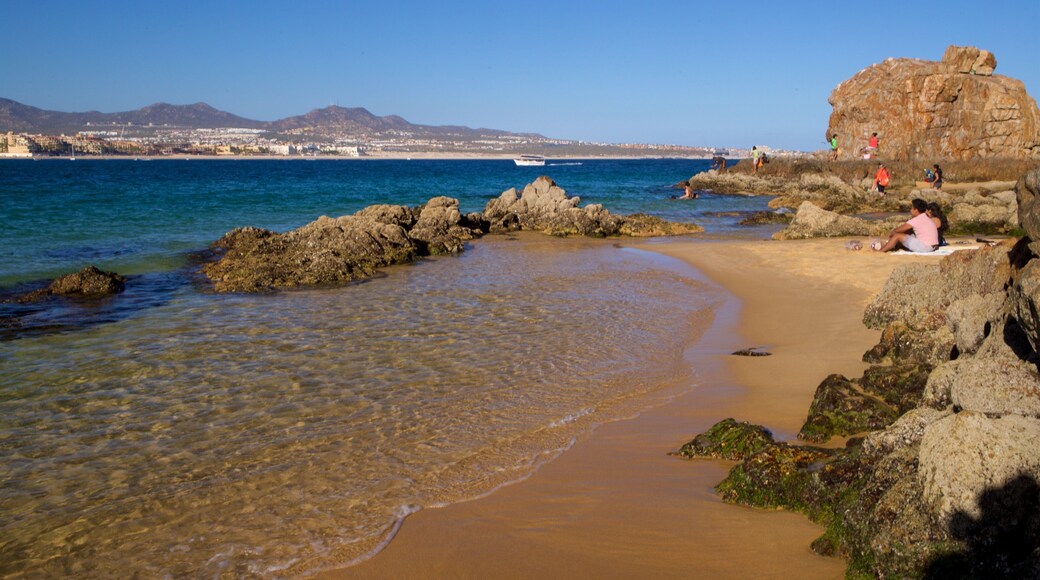 Cannery Beach showing general coastal views, rocky coastline and a sandy beach