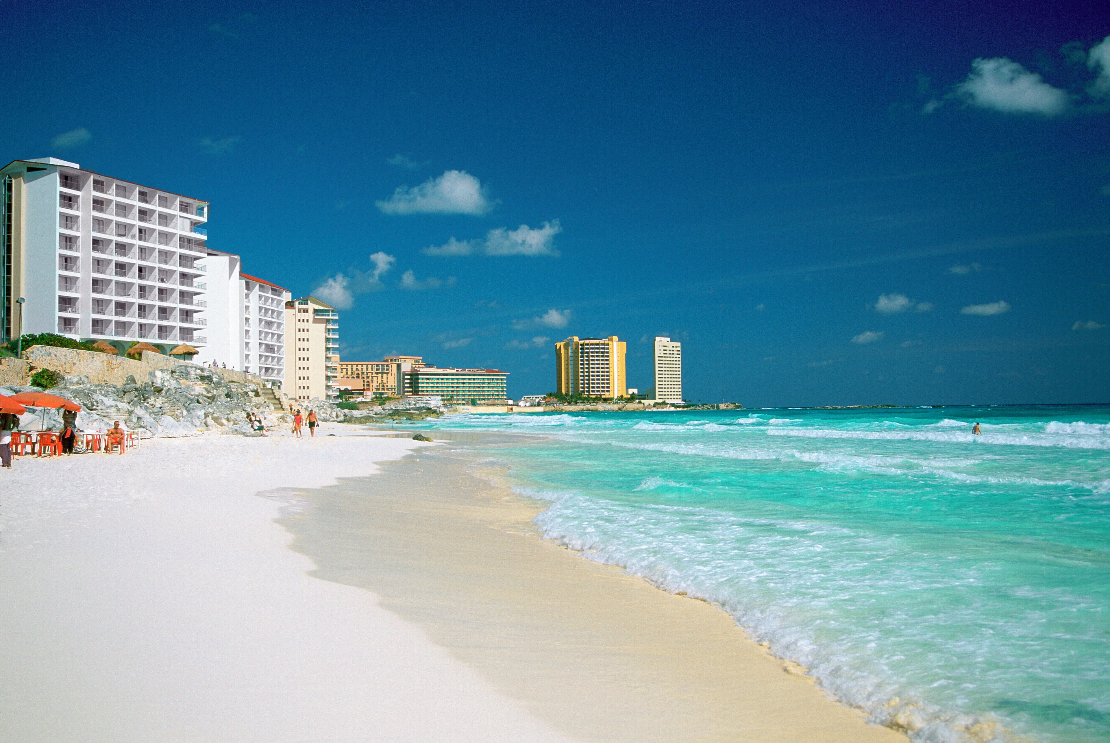 Mexico, Cancun Beach, Crashing waves on the beach