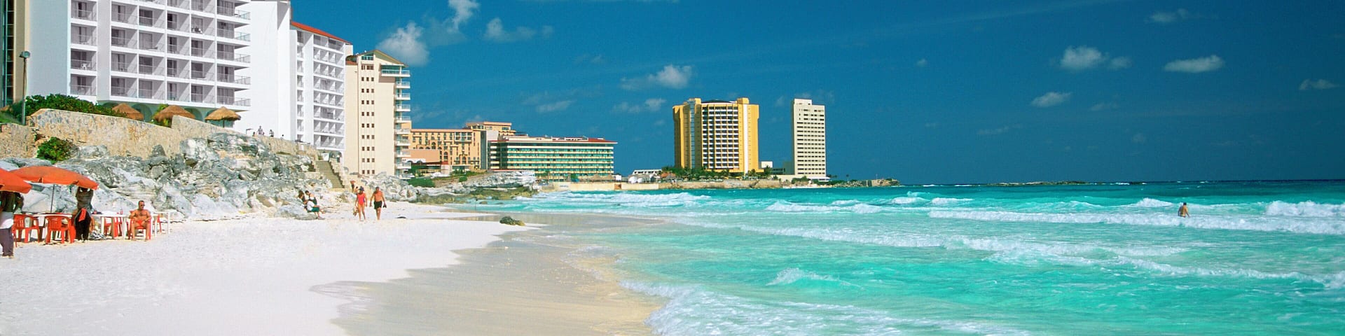 Mexico, Cancun Beach, Crashing waves on the beach