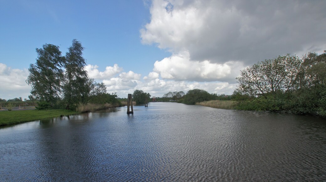 Borstel (Jork) (Neuenschleuse), Germany: Former river port outside the dike on theNeuenschleuser Wettern