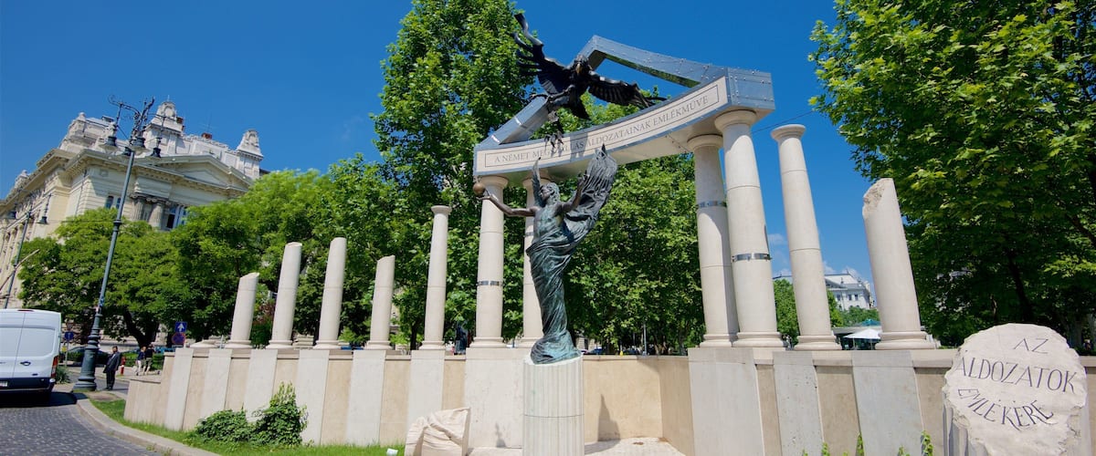 Lipotvaros montrant monument et statue ou sculpture