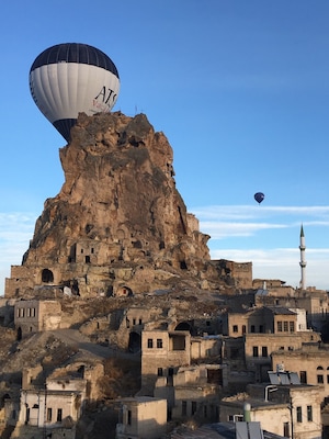 This is one of the most popular spots in the world to go up in a hot air balloon. Best flight ever with Butterfly Balloons, Goreme. Soaring over love valley by the crack of dawn during Dec 2015 was an experience by itself. Our pilot Iftal was naturally talented and within minutes our balloon was floating above fairy chimneys. We were hypnotized by spectacular & surreal landscape below us. We gently drifted over scattered valleys, pigeon houses, orchards & and vineyards. The flight duration was little over an hour. Upon touchdown, the staff served us champagne, hot chocolate & hors d'oeuvres. An activity not to be missed when in Cappadocia. 🎈