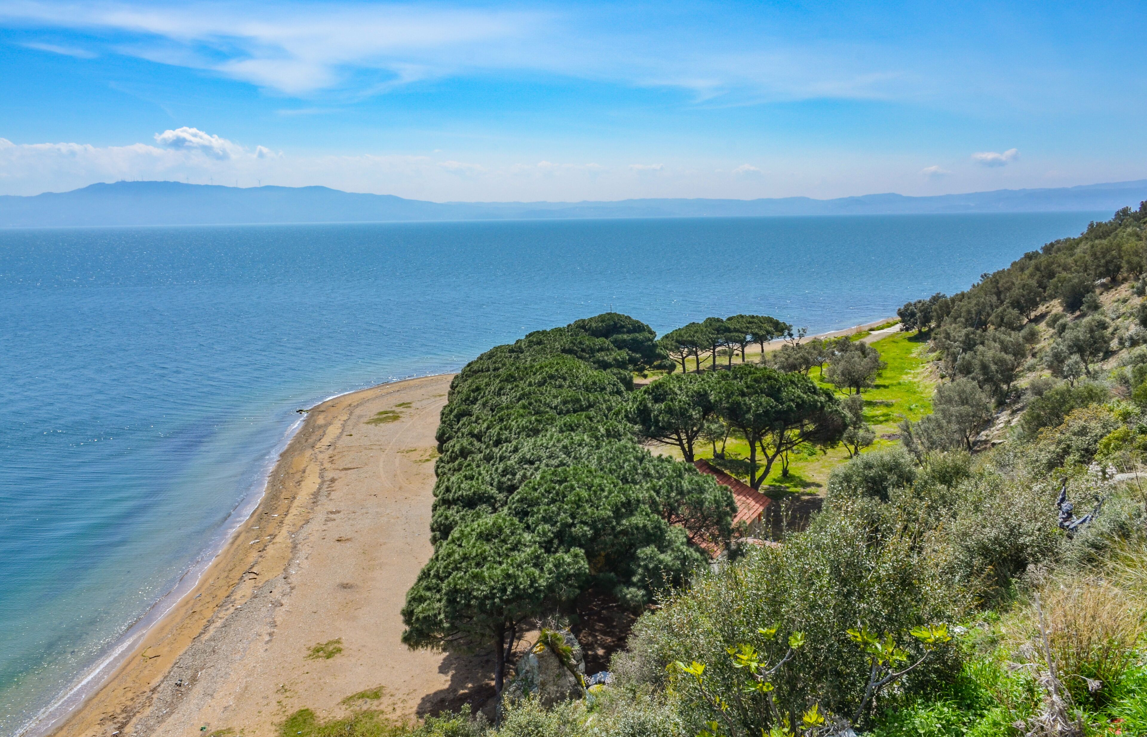 Çamlık Beach and Marmara sea near Kapakli scenic view (Yalova province, Turkey) 