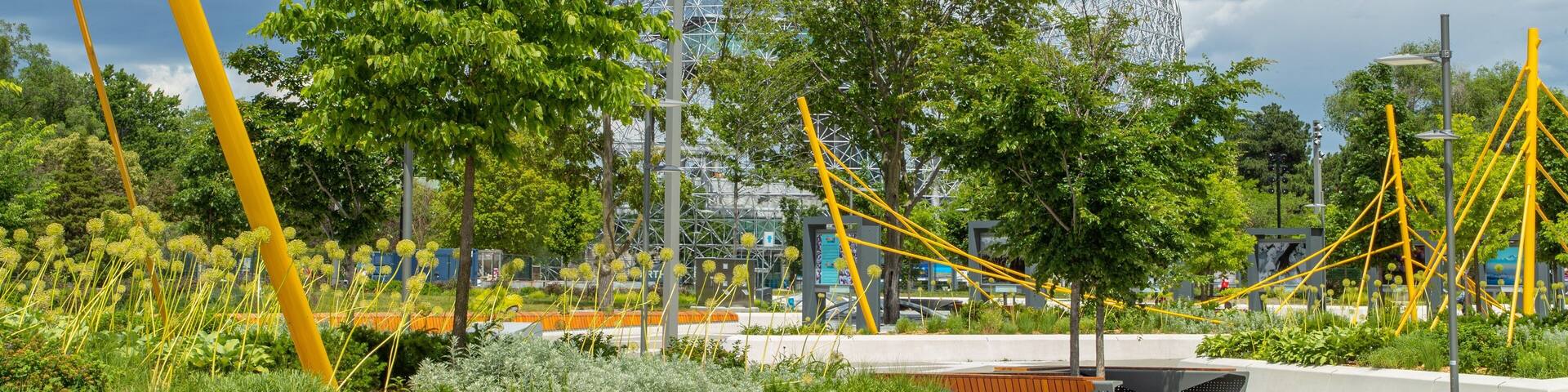 Parc Jean-Drapeau which includes a park and modern architecture