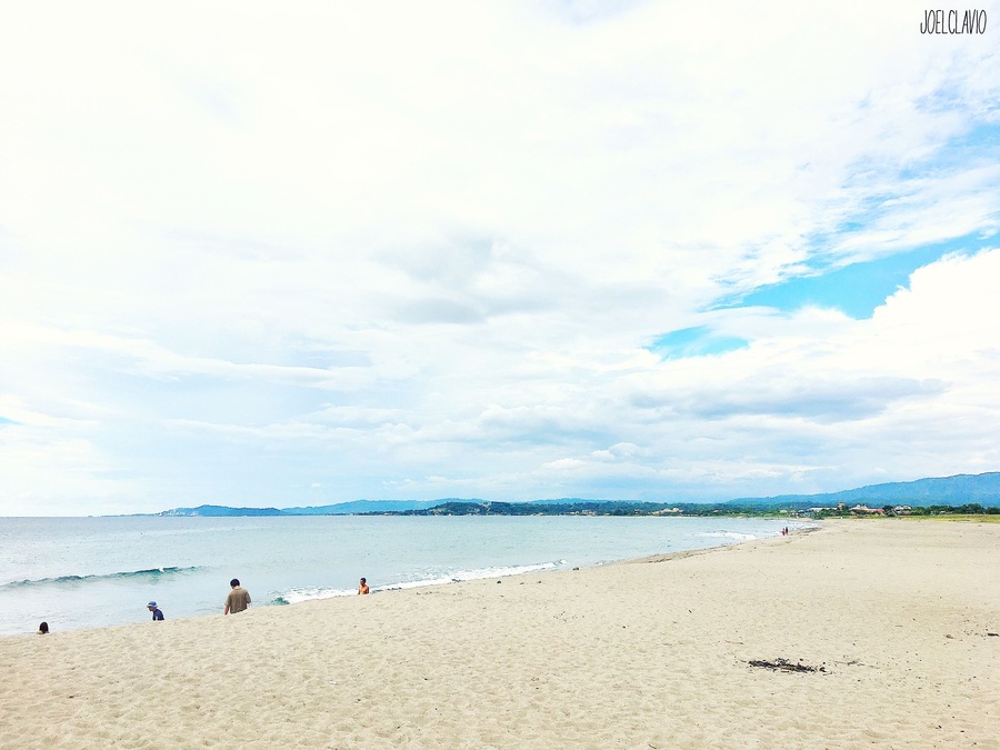Surfing Town in San Juan La Union is the to go place of the people who loves surfing. La Union is 6hours away from Manila (Philippines capital). Board rental and surfer guide cost from Php300.00 to Php500.00 per hour.
#BeachTips
The best time to go to La Union is from July to March to catch the big waves for surfing.