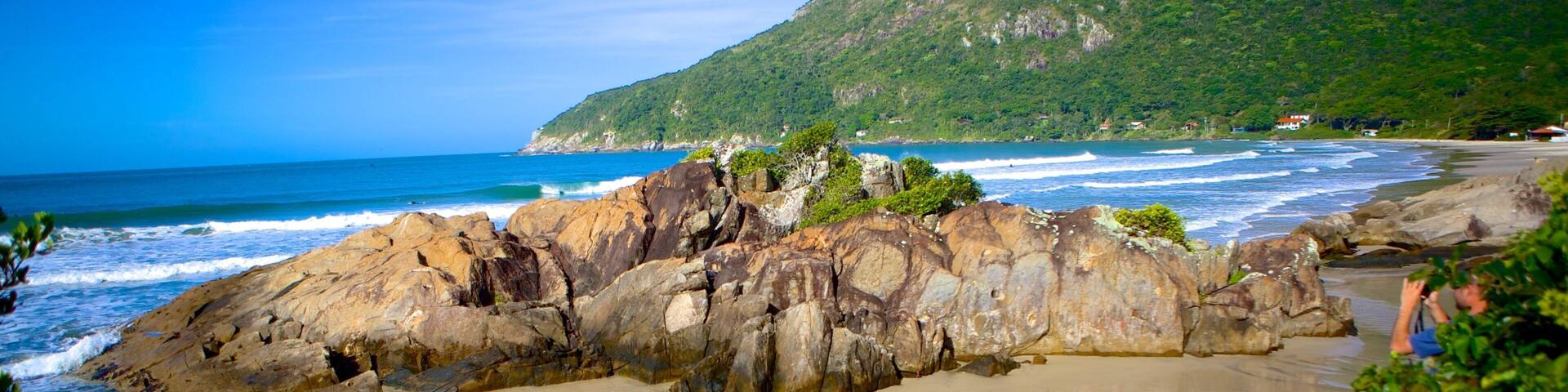 Matadeiro Beach showing general coastal views and landscape views