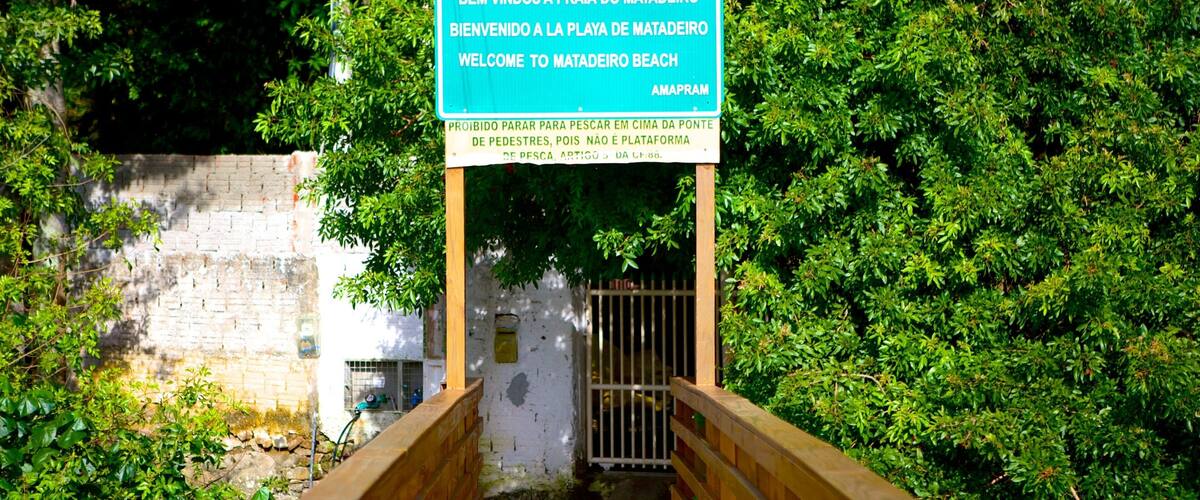 Matadeiro Beach which includes a bridge