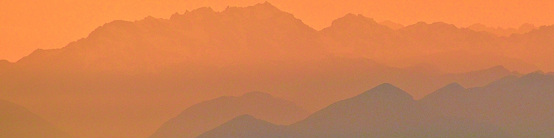 Olympic Mountains as seen from Newcastle Golf Club #goldenhour