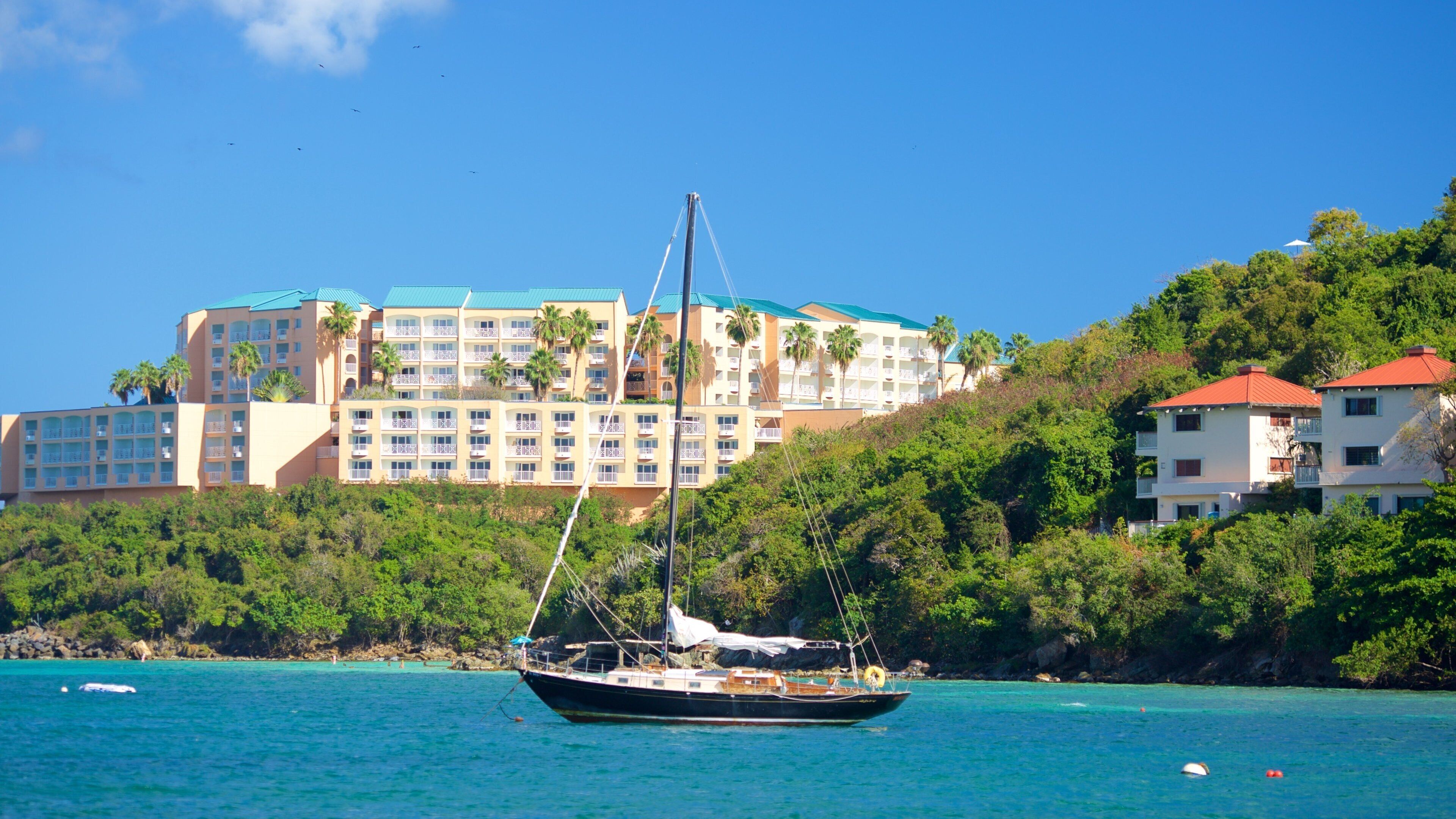 Frydendal ofreciendo vista general a la costa