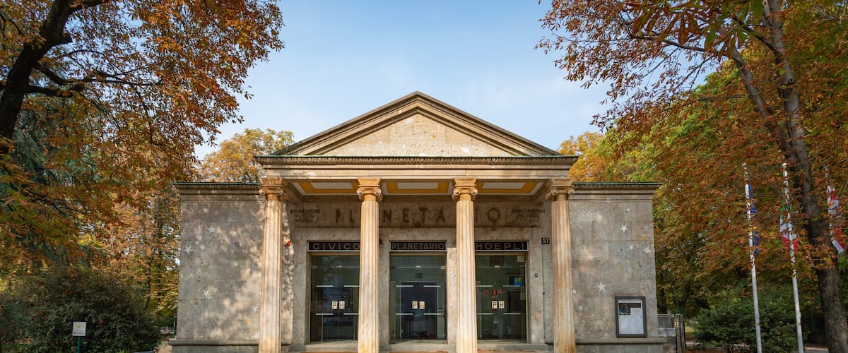 Planetario di Milano featuring heritage architecture