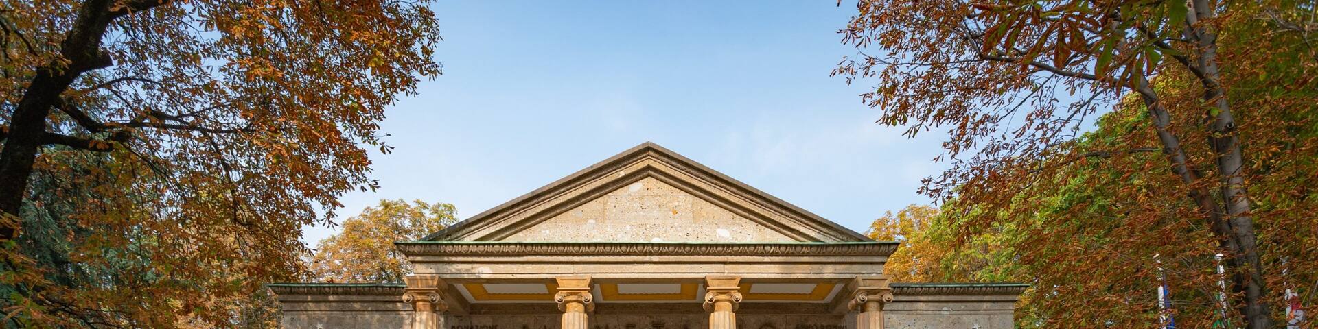 Planetario di Milano featuring heritage architecture